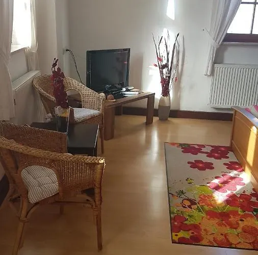 Scharfer Kessel Pensión